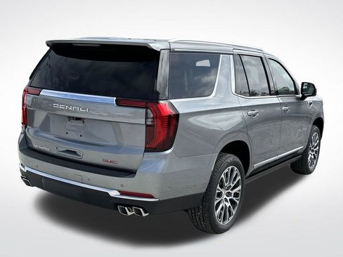 New 2026 GMC Yukon Denali w/ Denali Reserve Package image 7