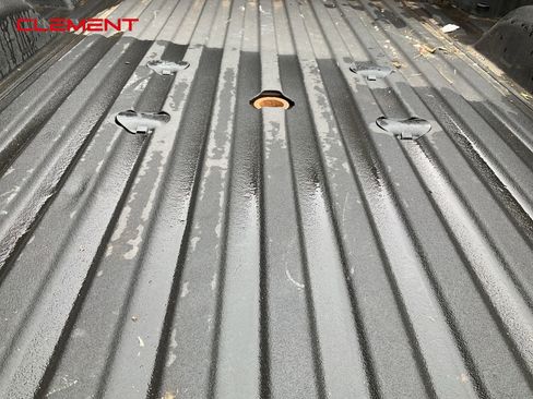 Used 2022 GMC Sierra 2500 AT4 w/ AT4 Premium Plus Package image 7