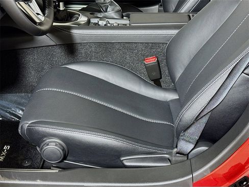 New 2025 MAZDA MX-5 Miata RF Grand Touring image 15