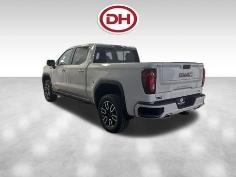 New 2026 GMC Sierra 1500 AT4 w/ AT4 Premium Package AWD/4WD image 8