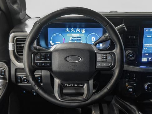 Used 2025 Ford F350 Platinum AWD/4WD image 16