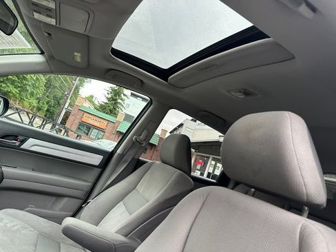 Used 2011 Honda CR-V EX image 14