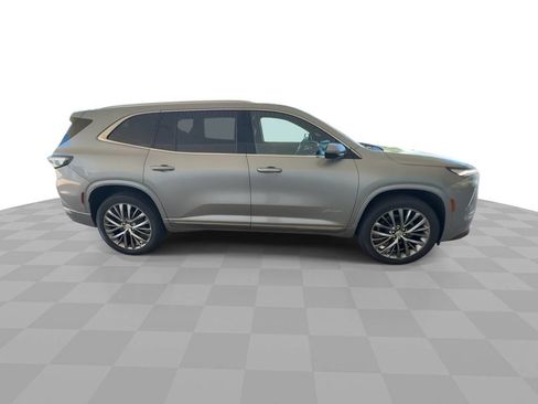 Certified 2025 Buick Enclave Avenir w/ Super Cruise Package AWD/4WD image 9