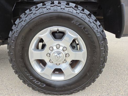 Used 2016 RAM 2500 Big Horn image 13