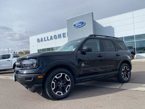 Used 2023 Ford Bronco Sport Outer Banks w/ Tech Package image 1