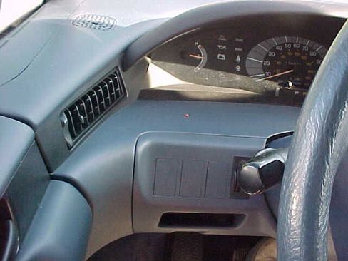 Used 1991 Toyota Previa LE RWD image 27