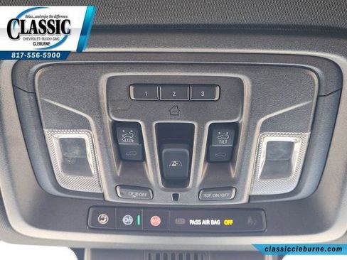 Used 2024 GMC Sierra 2500 AT4 w/ AT4 Premium Plus Package AWD/4WD image 30