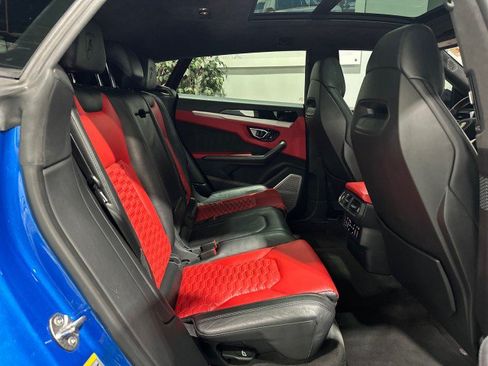 Used 2019 Lamborghini Urus AWD/4WD image 56