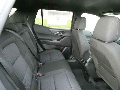 New 2027 Chevrolet Equinox LT w/ Midnight Edition AWD/4WD image 11