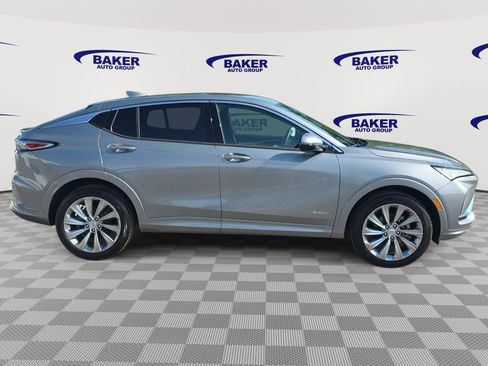 New 2026 Buick Envista Avenir FWD image 4