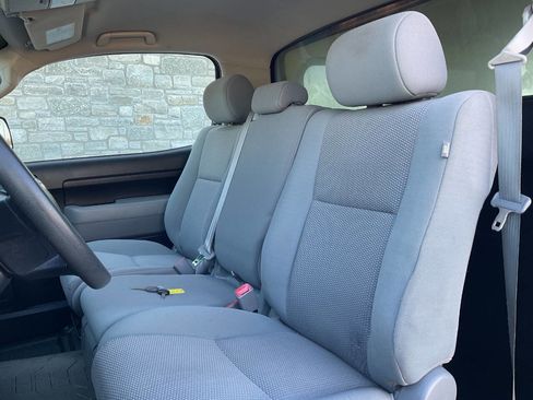 Used 2010 Toyota Tundra 2WD Regular Cab image 17