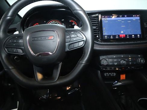Used 2025 Dodge Durango GT image 28