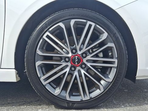 Certified 2023 Kia Forte GT image 8