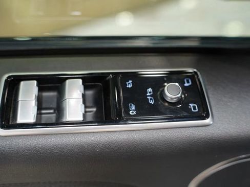 Used 2020 Land Rover Range Rover Long Wheelbase HSE AWD/4WD image 34