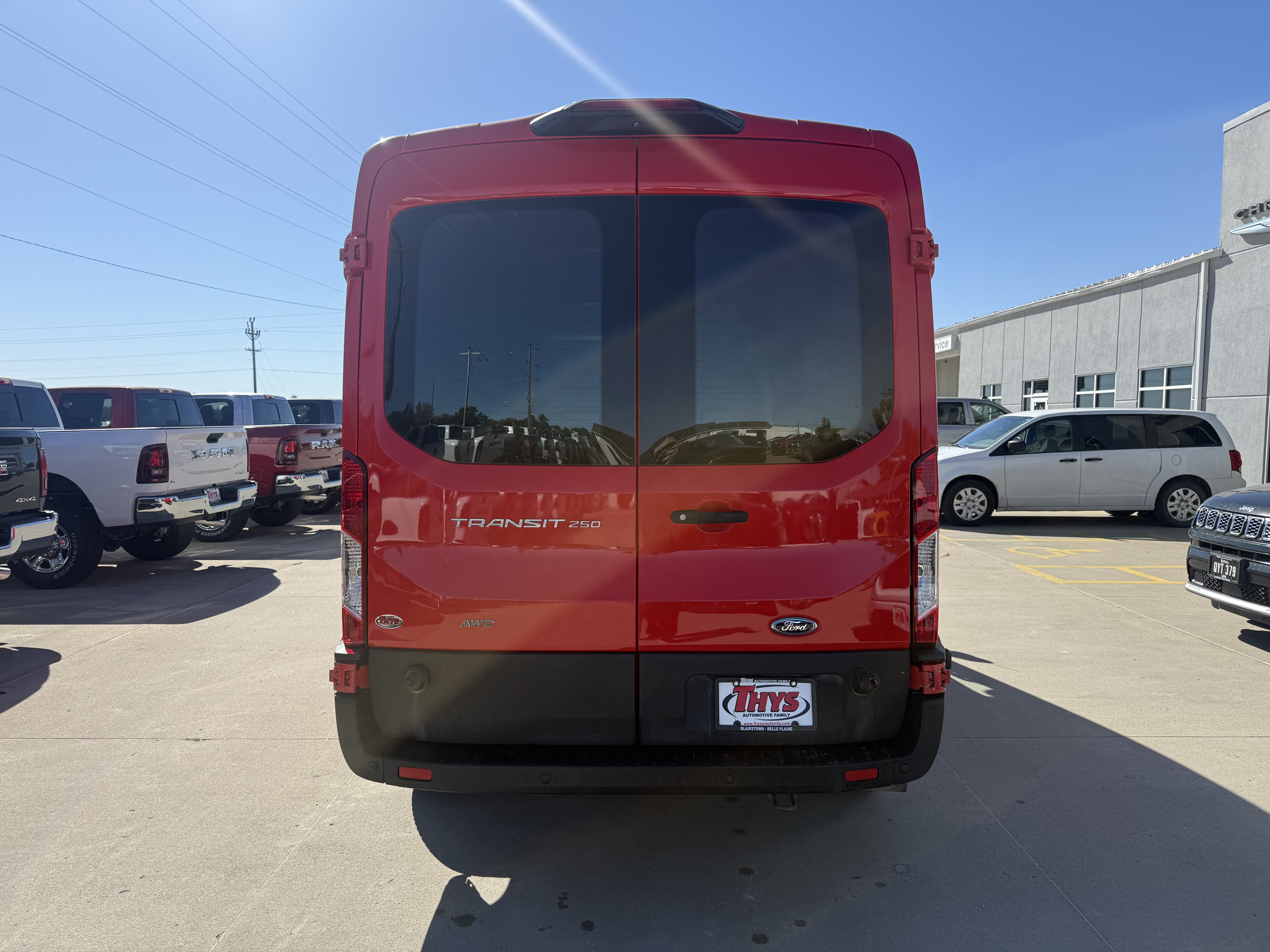 Used 2021 Ford Transit 250 Medium Roof AWD w/ Interior Upgrade Package image 33
