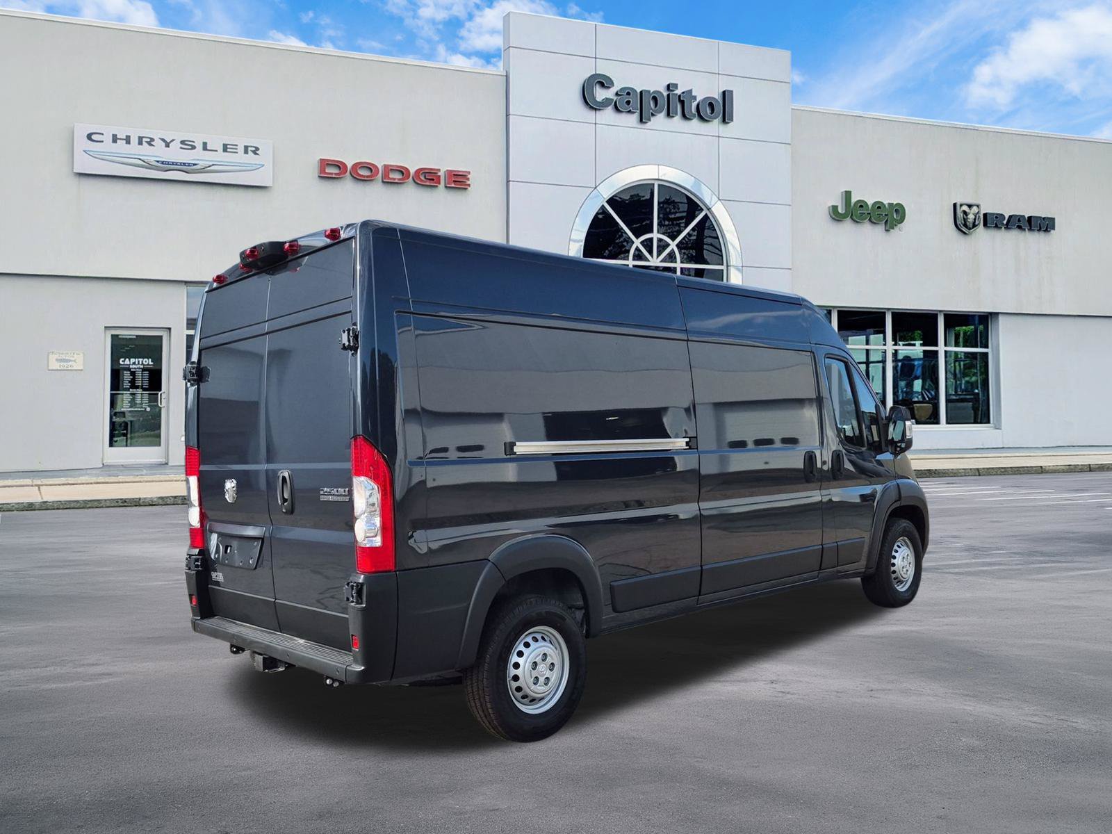 New 2026 RAM ProMaster 2500 w/ Convenience Group FWD image 3