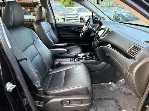 Used 2021 Honda Pilot Elite image 23