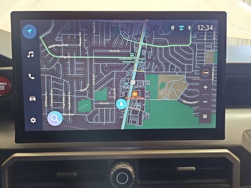 Used 2024 Toyota Tacoma TRD Off-Road w/ TRD Off Road Premium Package image 18