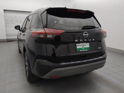 Used 2022 Nissan Rogue SV w/ SV Premium Package FWD image 5