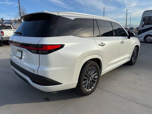 Used 2025 Lexus TX 350 AWD image 3