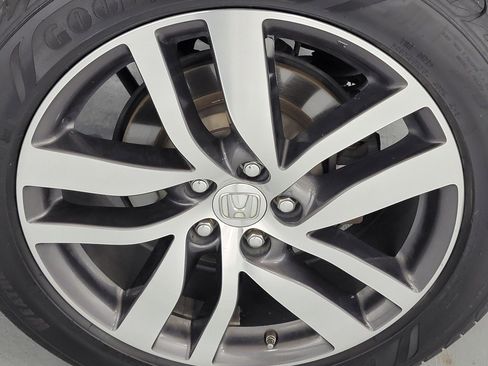 Used 2016 Honda Pilot Elite image 8