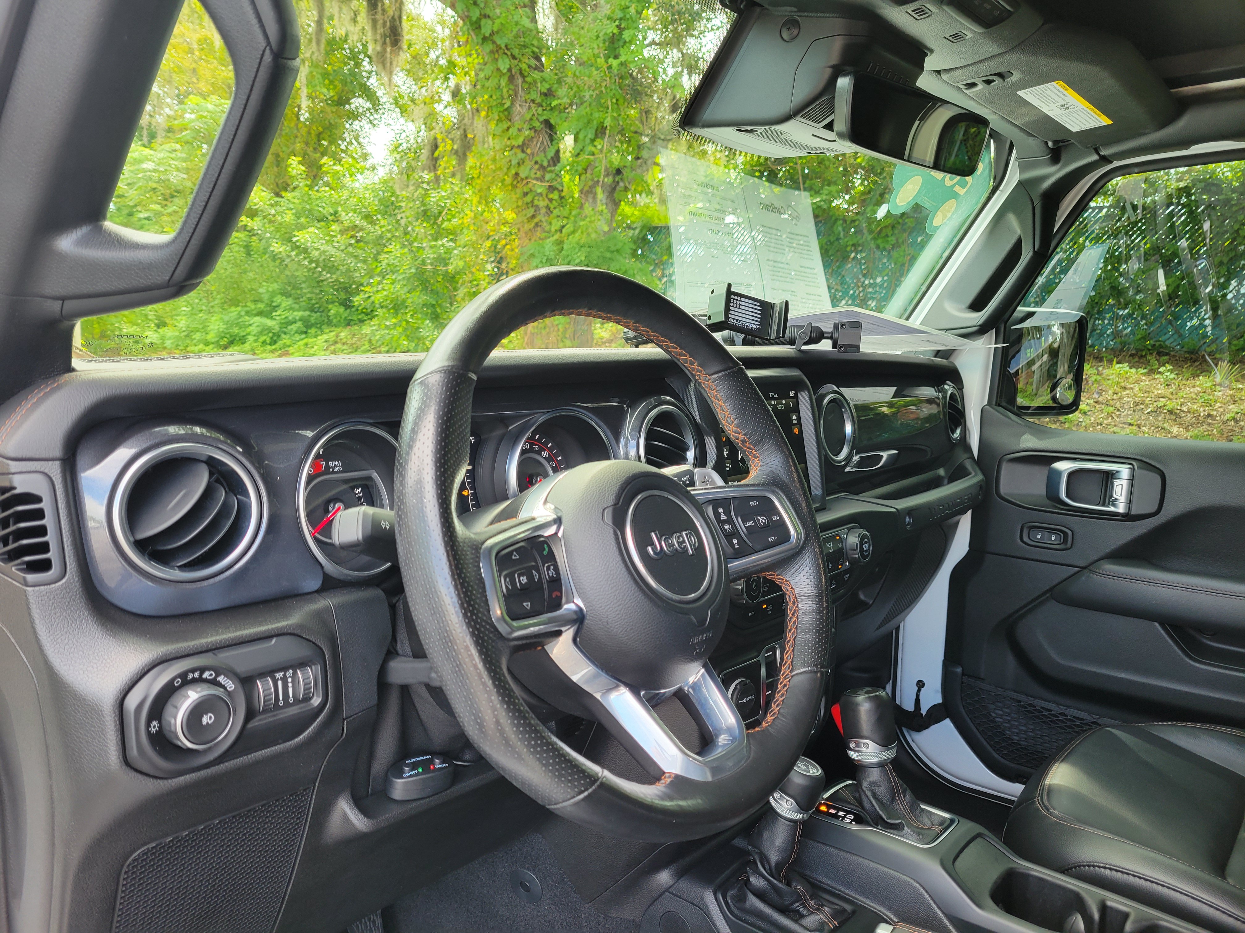 Used 2021 Jeep Wrangler Unlimited Rubicon AWD/4WD image 26