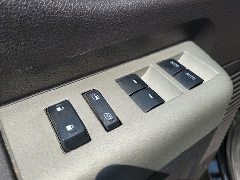 Used 2016 Ford F250 Lariat w/ Lariat Ultimate Package AWD/4WD image 19