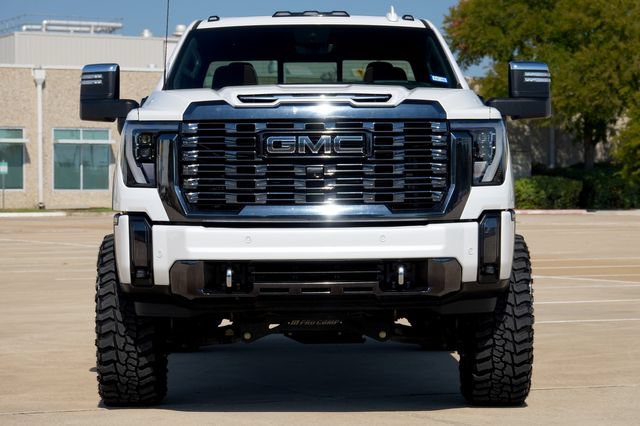 Used 2024 GMC Sierra 2500 Denali Ultimate w/ Max Trailering Package AWD/4WD image 10