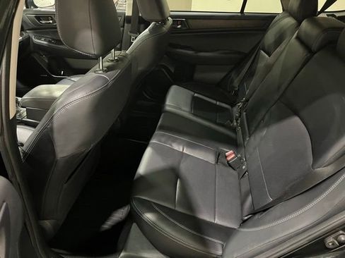 Used 2018 Subaru Outback 2.5i Limited AWD/4WD image 22