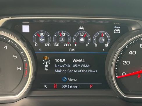 Used 2021 Chevrolet Tahoe High Country w/ Premium Package AWD/4WD image 20