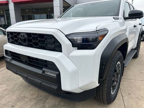 New 2026 Toyota 4Runner TRD Off-Road Premium AWD/4WD image 43