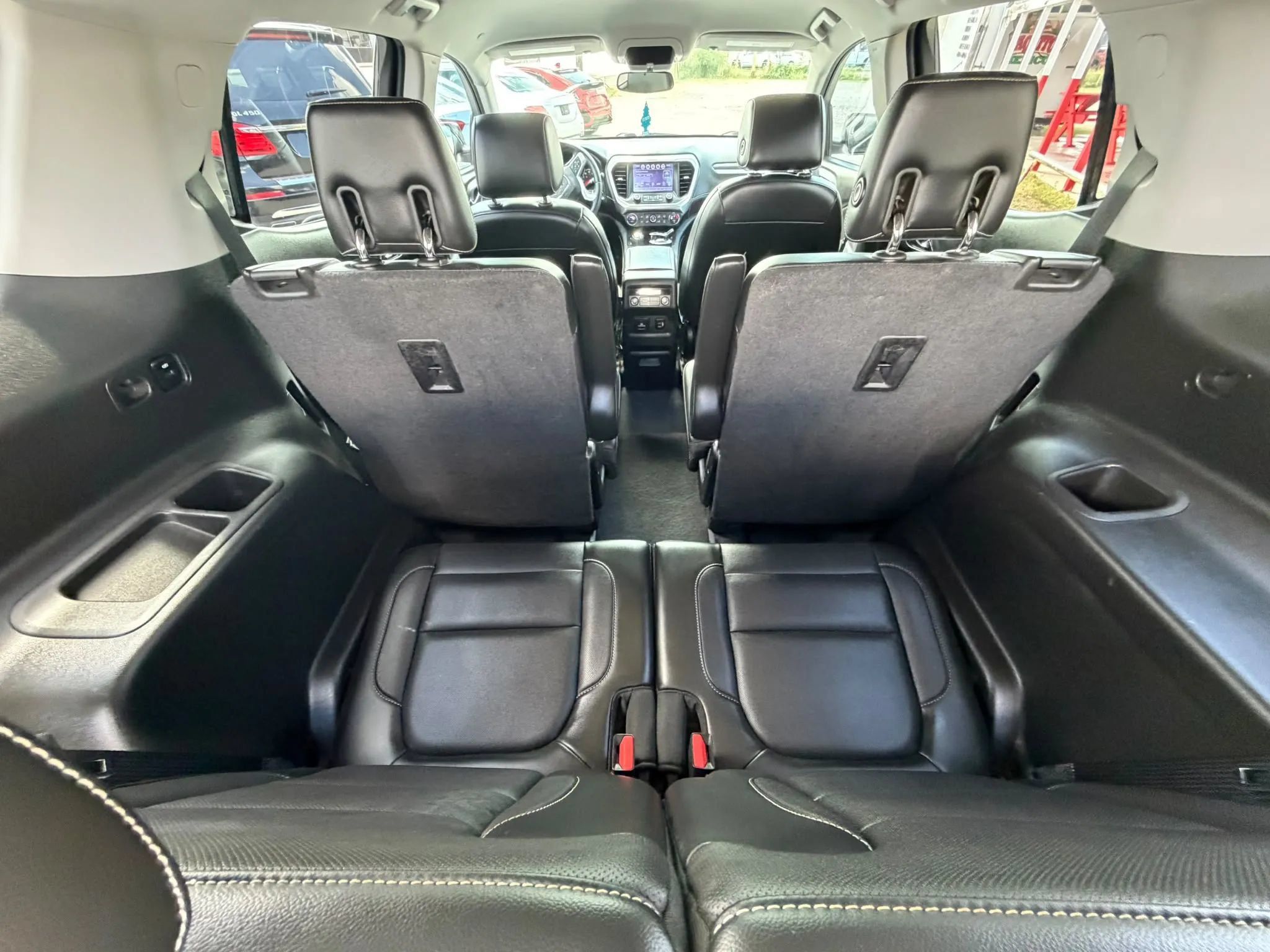 Used 2017 GMC Acadia SLT FWD image 23