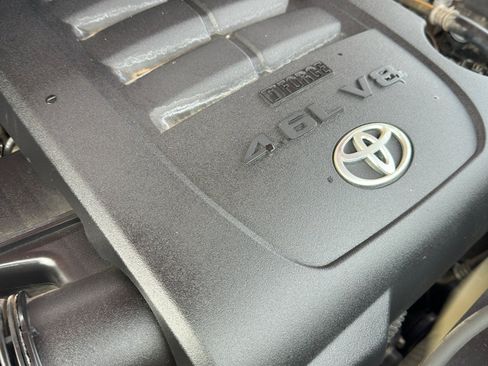 Used 2012 Toyota Tundra 4x4 CrewMax image 54