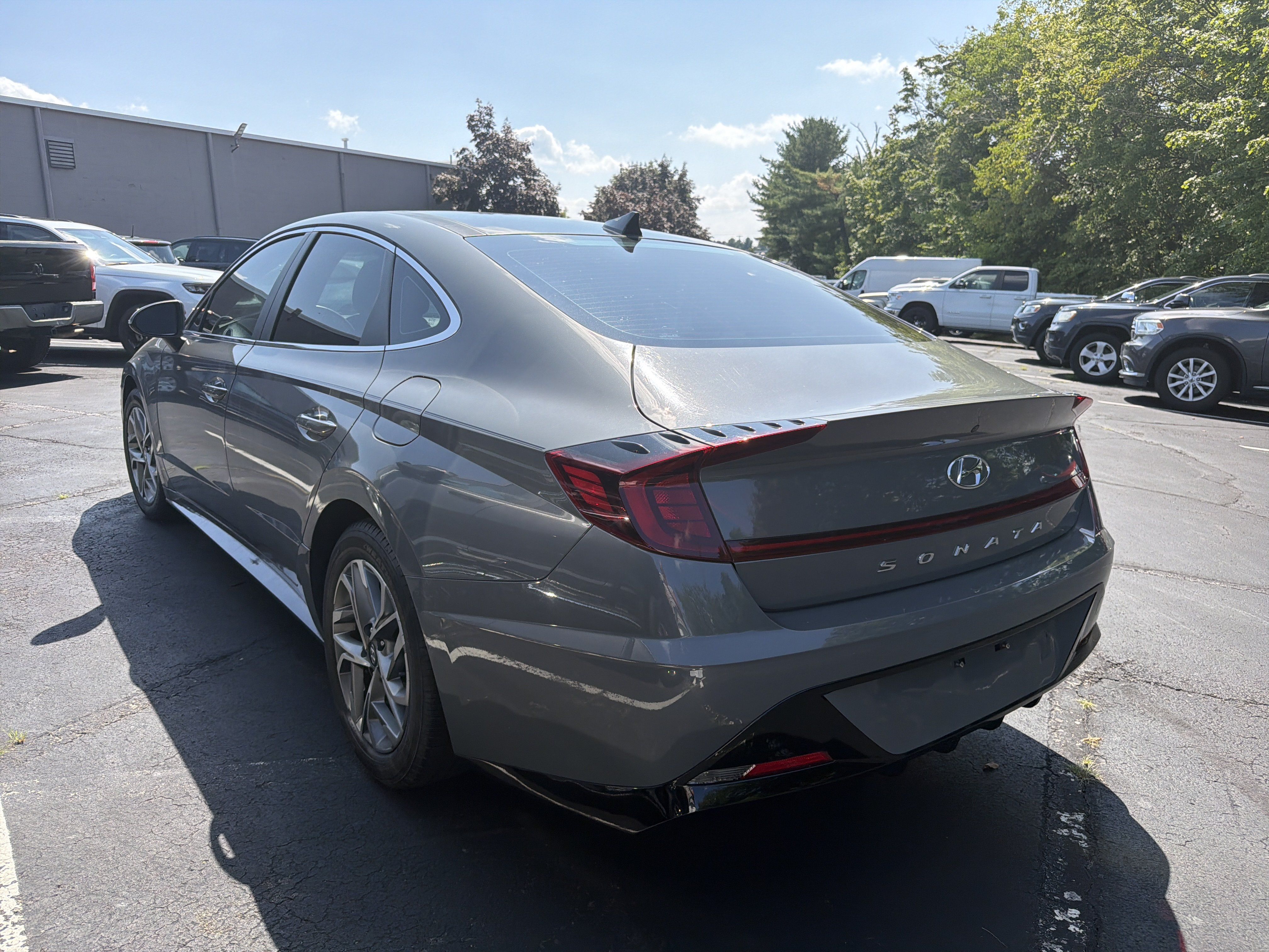 Used 2021 Hyundai Sonata SEL w/ Convenience Package FWD image 5