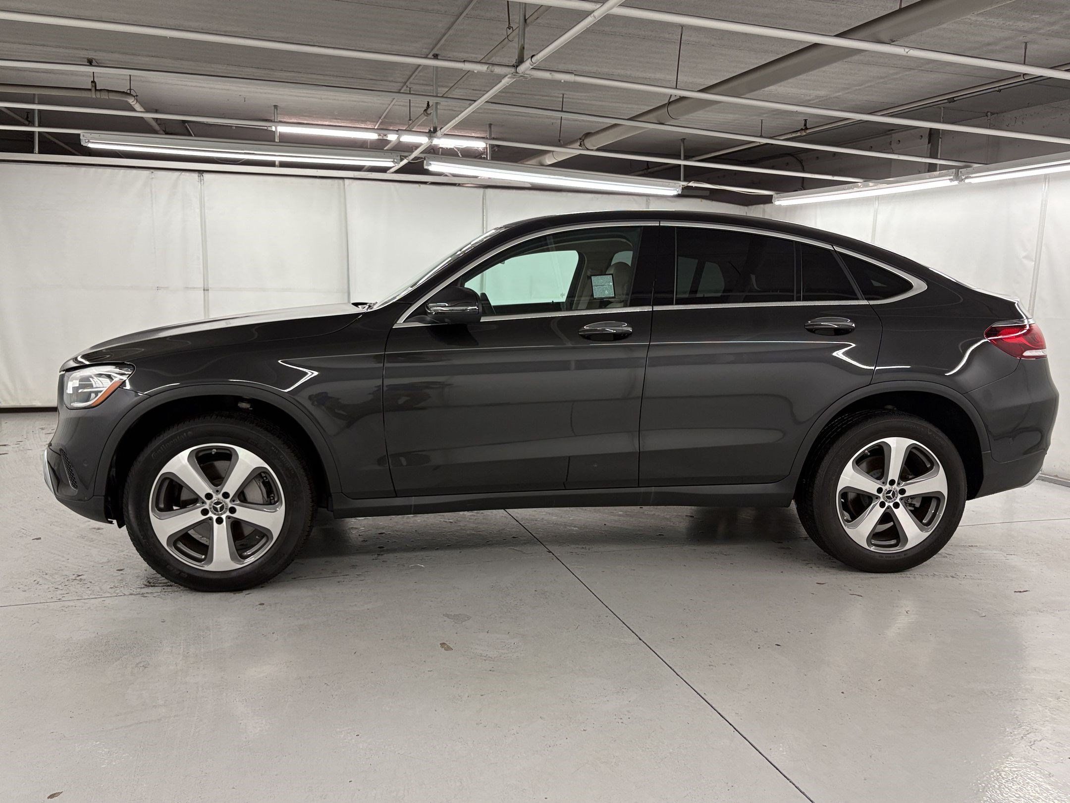 Used 2023 Mercedes-Benz GLC 300 4MATIC Coupe image 2
