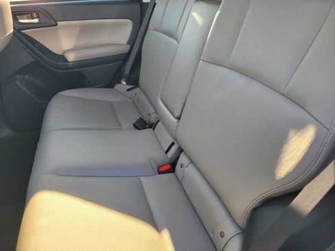 Used 2016 Subaru Forester 2.5i Limited w/ Popular Package #2 image 13