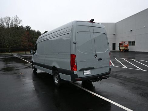 Used 2026 Mercedes-Benz Sprinter 3500 image 4