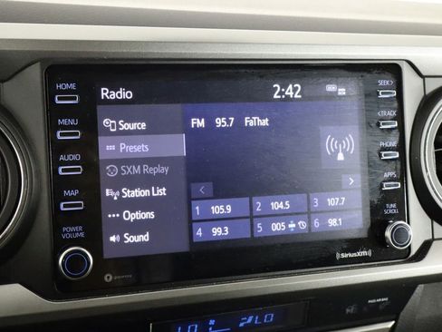 Used 2022 Toyota Tacoma SR5 w/ Technology Package RWD image 29
