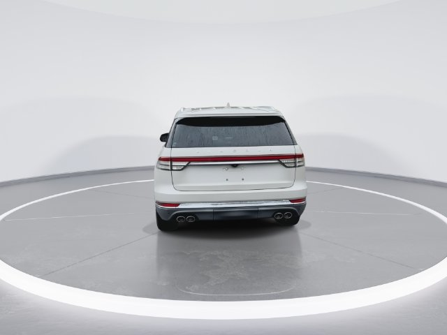 Used 2020 Lincoln Aviator Reserve w/ Equipment Group 202A AWD/4WD image 9