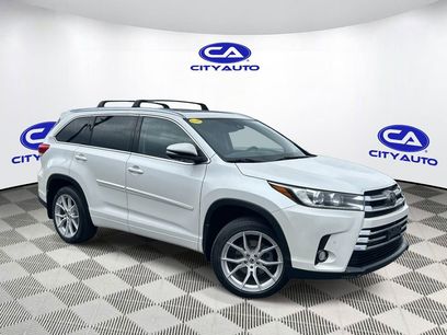 Used 2018 Toyota Highlander Limited Platinum w/ Protection Package #3