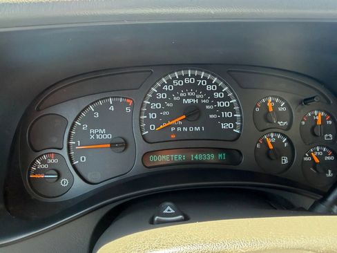 Used 2007 Chevrolet Silverado 2500 LT w/ Heavy-Duty Power Package AWD/4WD image 16