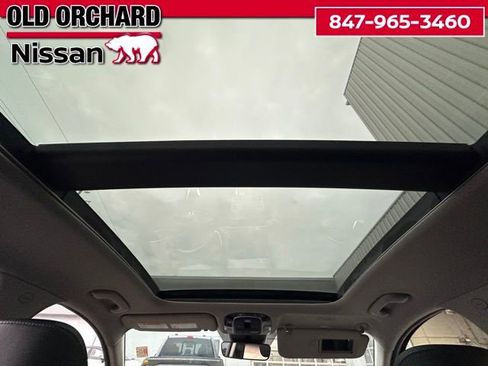 Used 2023 Hyundai Santa Fe Limited AWD/4WD image 16