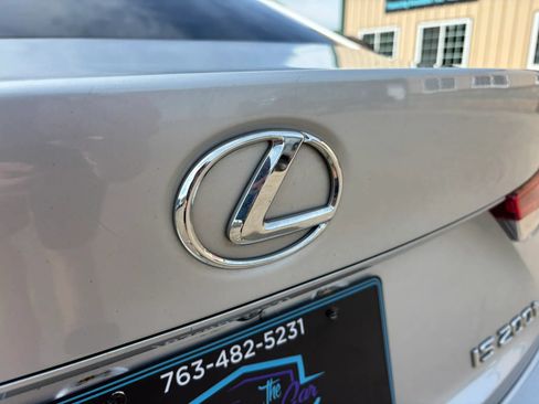 Used 2017 Lexus IS 200t RWD image 37