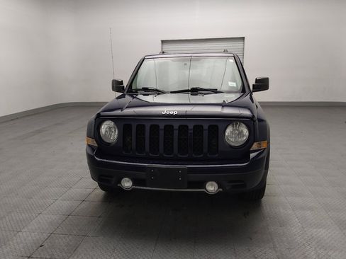 Used 2017 Jeep Patriot High Altitude FWD image 15