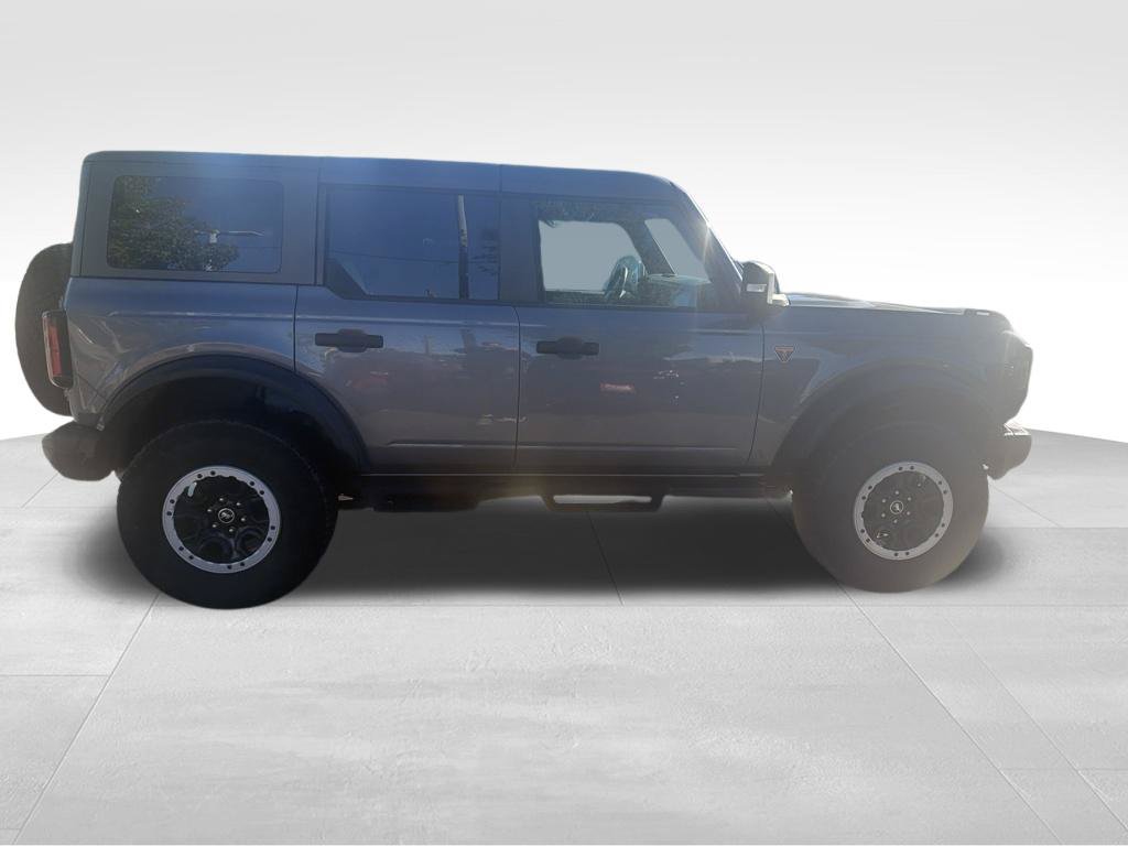 Used 2023 Ford Bronco Badlands AWD/4WD image 4