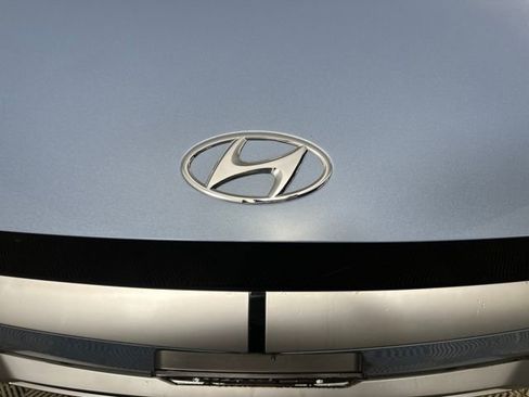 Used 2024 Hyundai Ioniq 5 SEL image 9