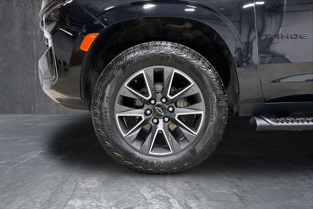 Used 2024 Chevrolet Tahoe Z71 w/ Luxury Package AWD/4WD image 35