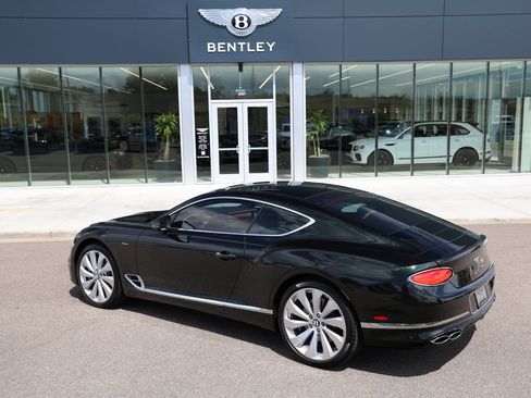 Certified 2024 Bentley Continental GT Azure AWD/4WD image 8