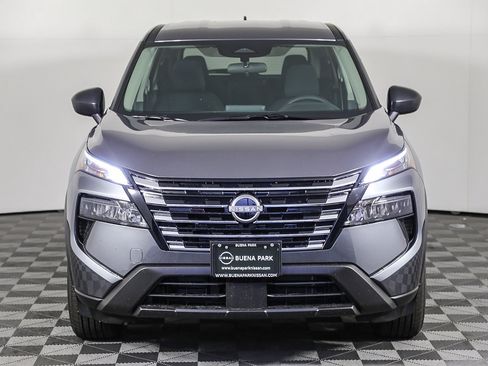 New 2026 Nissan Rogue S image 4