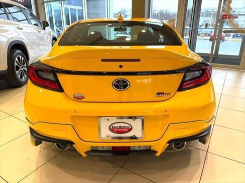New 2026 Toyota GR86 YUZU Limited image 4